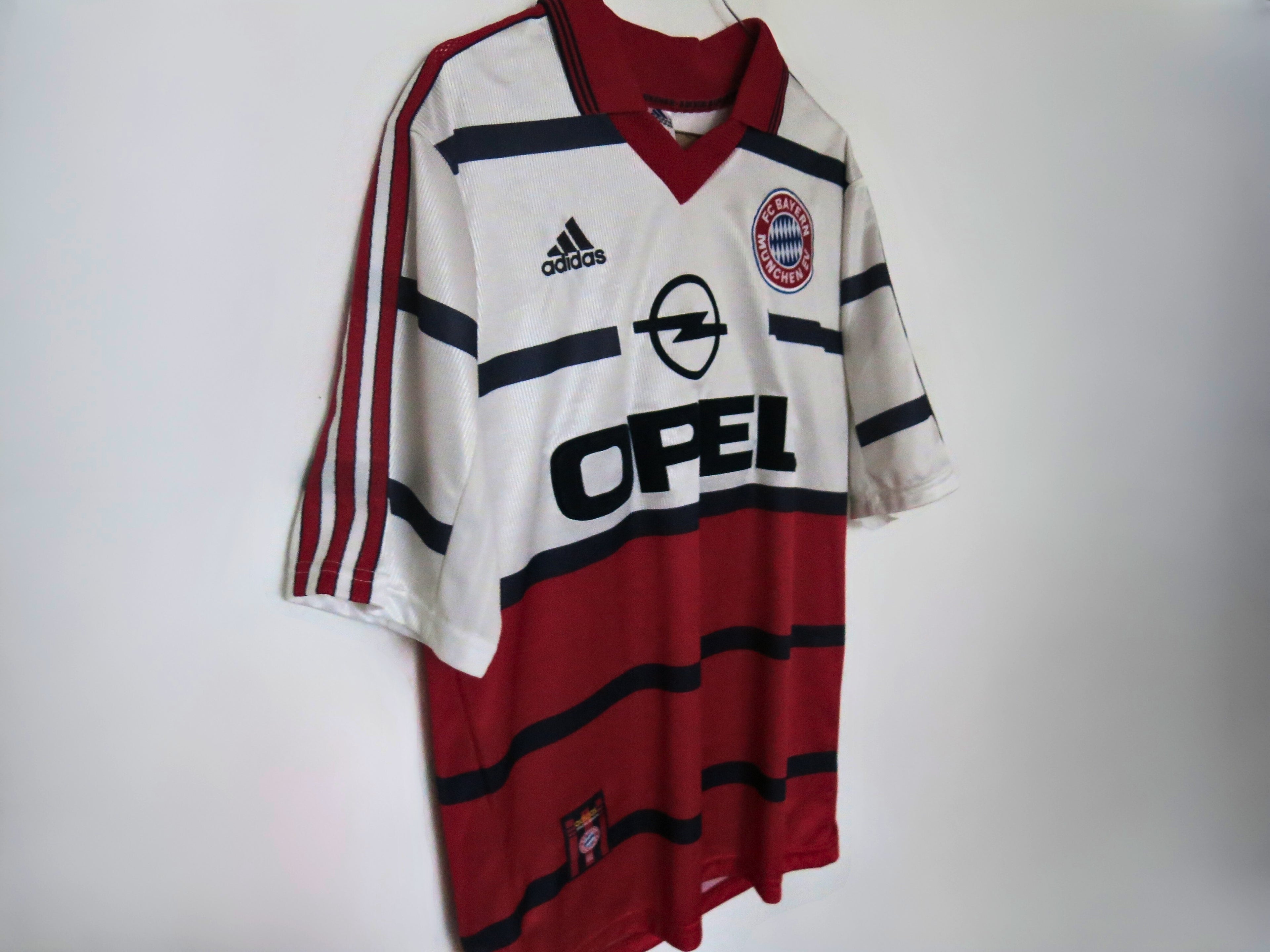 FC Bayern München Auswärtstrikot